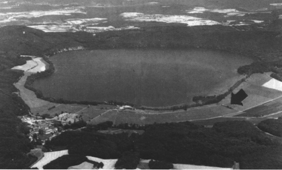 1986.gif (39711 Byte)