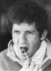 Scheckter.gif (40472 Byte)