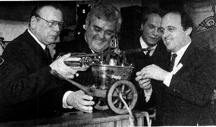 Feuerwehr.GIF (119718 Byte)