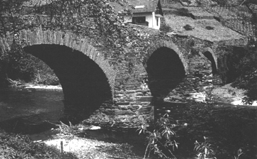Brücke_Dernau.gif (80104 Byte)