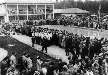 Twin.gif (116774 Byte)