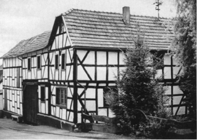 Anbauten.gif (62577 Byte)