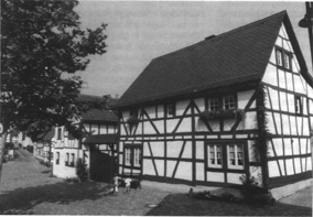 Fachwerk.gif (56459 Byte)