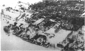 Hochwasser_2.gif (54215 Byte)