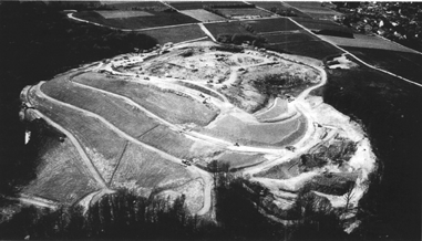 Deponie.gif (81743 Byte)