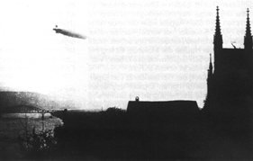 Zeppelin.gif (30242 Byte)